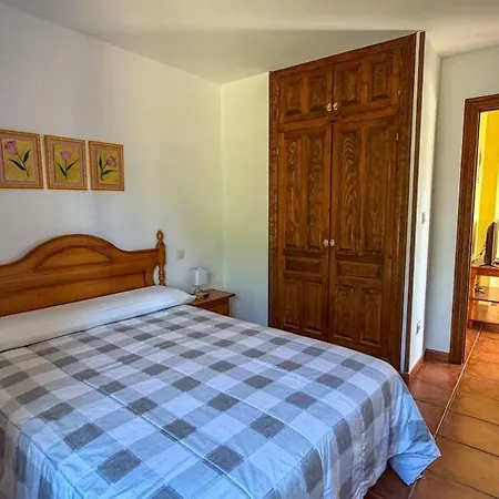 Apartmento Rural Sanvi B - Terrace And Views Of The Picos De Europa דירה סן ויסנטה דה לה ברקרה